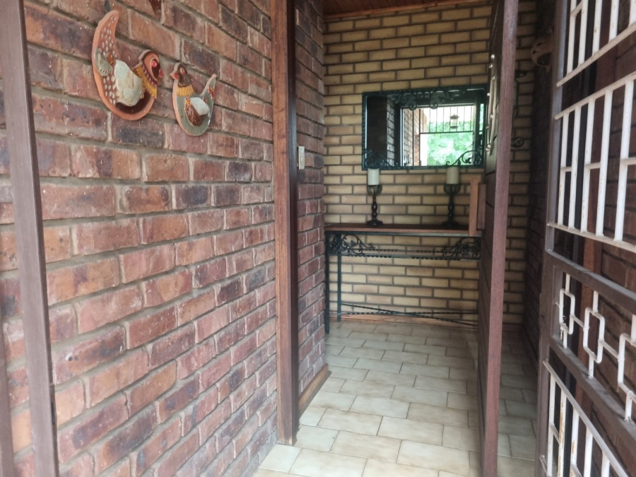 3 Bedroom Property for Sale in Vaalpark Free State